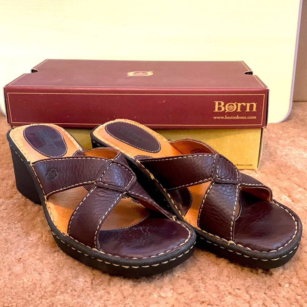 Born Women’s Slipper Brown Size 8